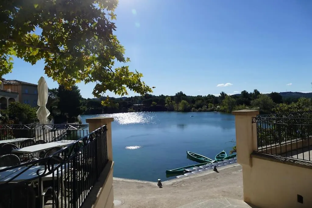 Appartement Clim & Piscine Sur Golf Pont-Royal Frankrijk
