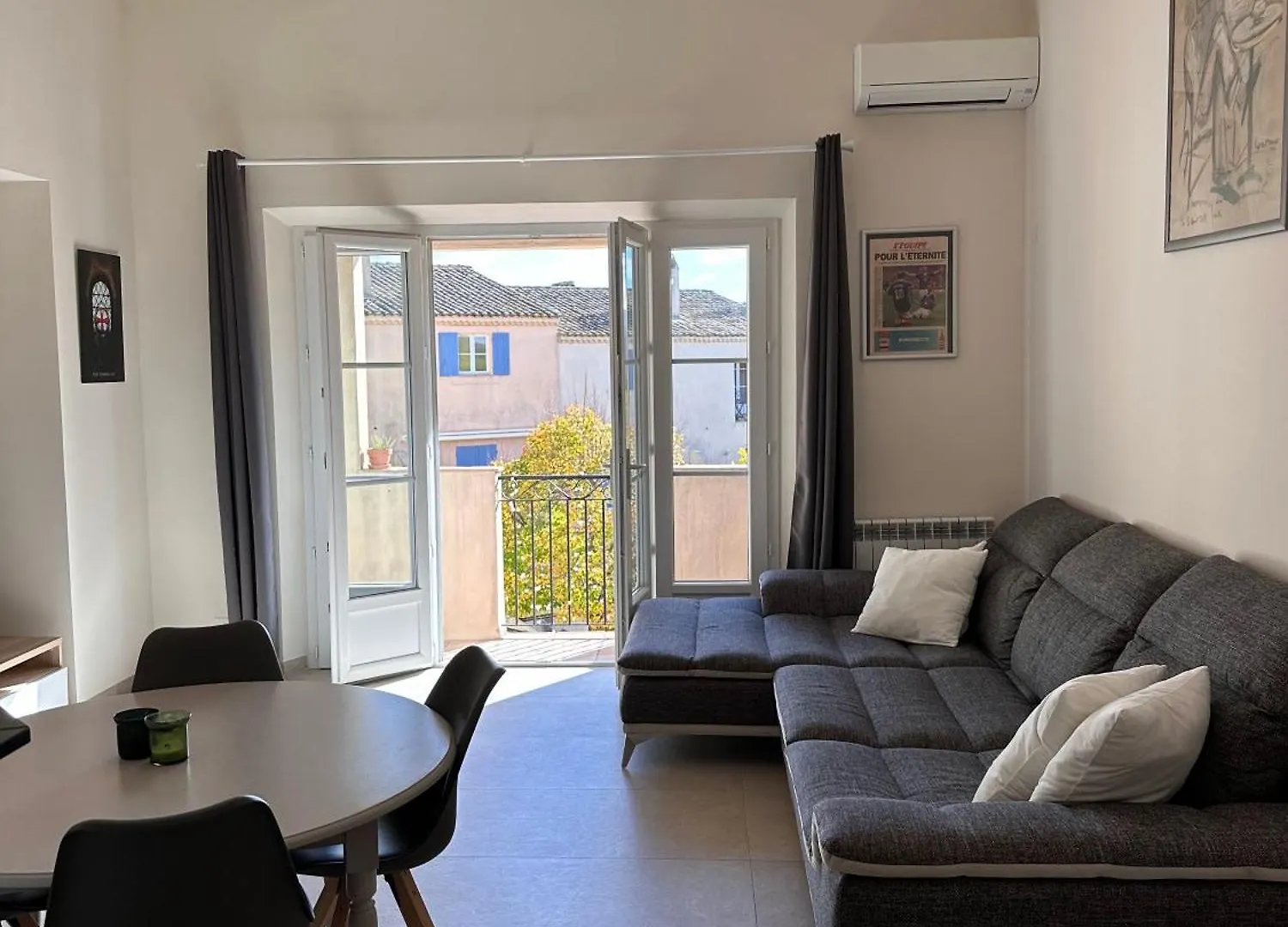 Appartement Clim & Piscine Sur Golf Pont-Royal 0*,  France